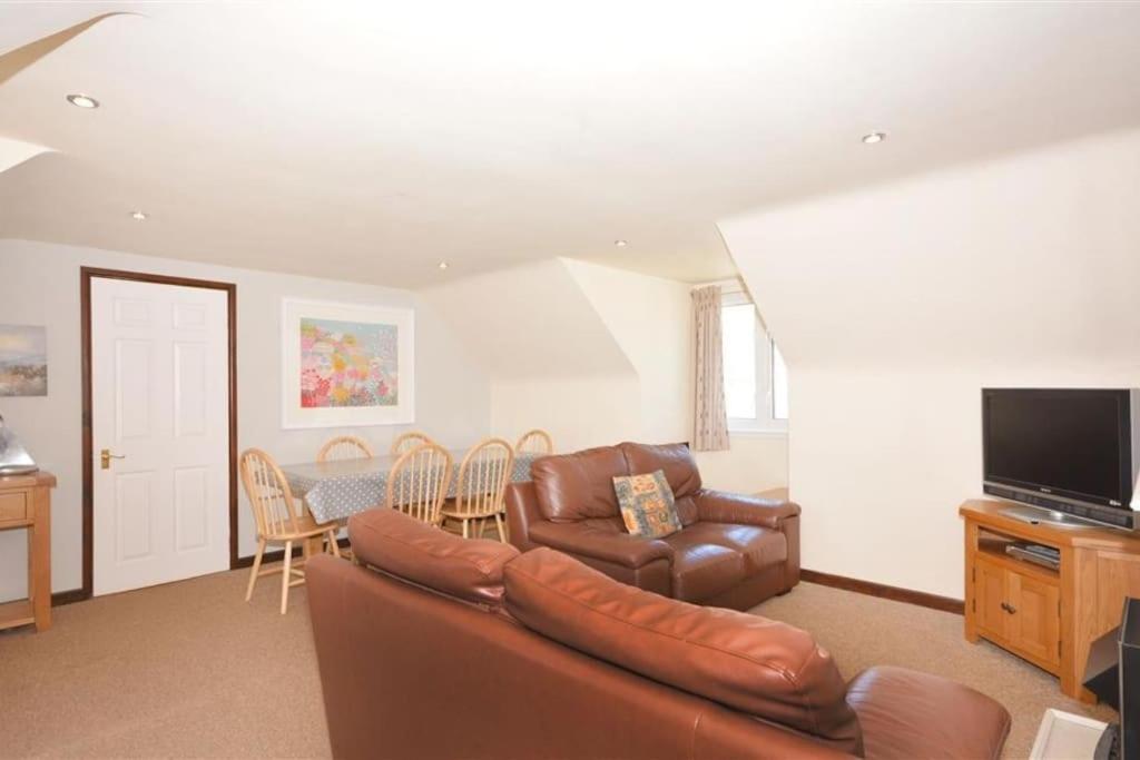 Direct Beach Access! Top Floor Apartment ペランポース エクステリア 写真